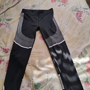 Black and White Striped Women's Leggings